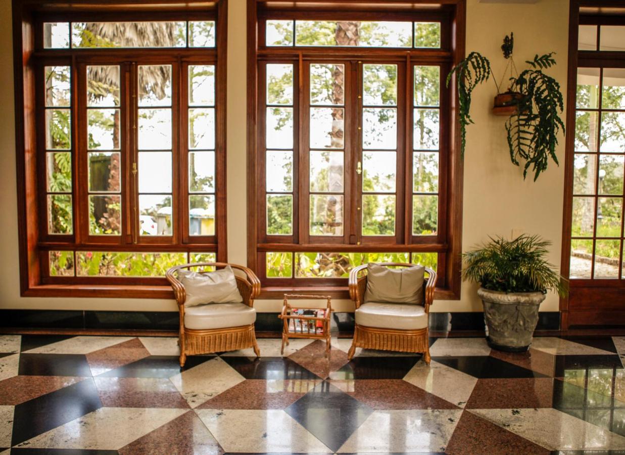 Aroso Paco Hotel Pedra Azul  Exterior photo Interior of the hotel
