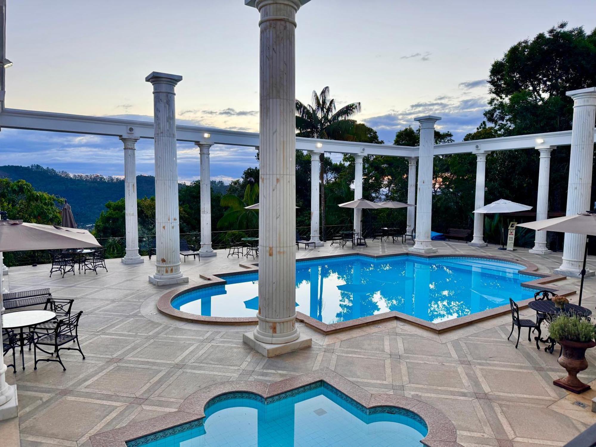 Aroso Paco Hotel Pedra Azul  Exterior photo The swimming pool at the hotel
